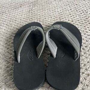 Kids Rainbow flip flops